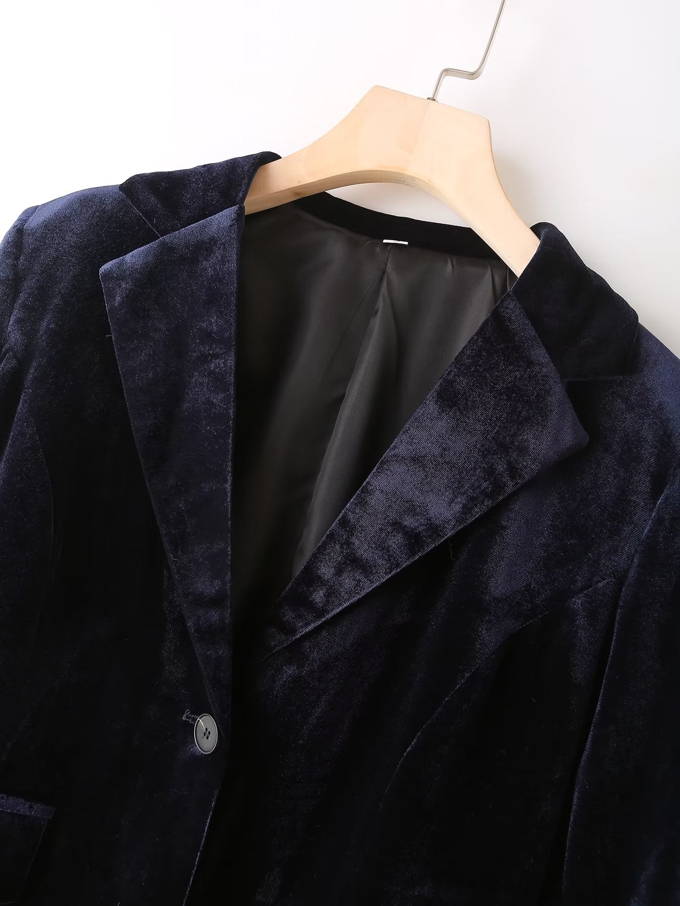 LOMBARDIA SUIT
